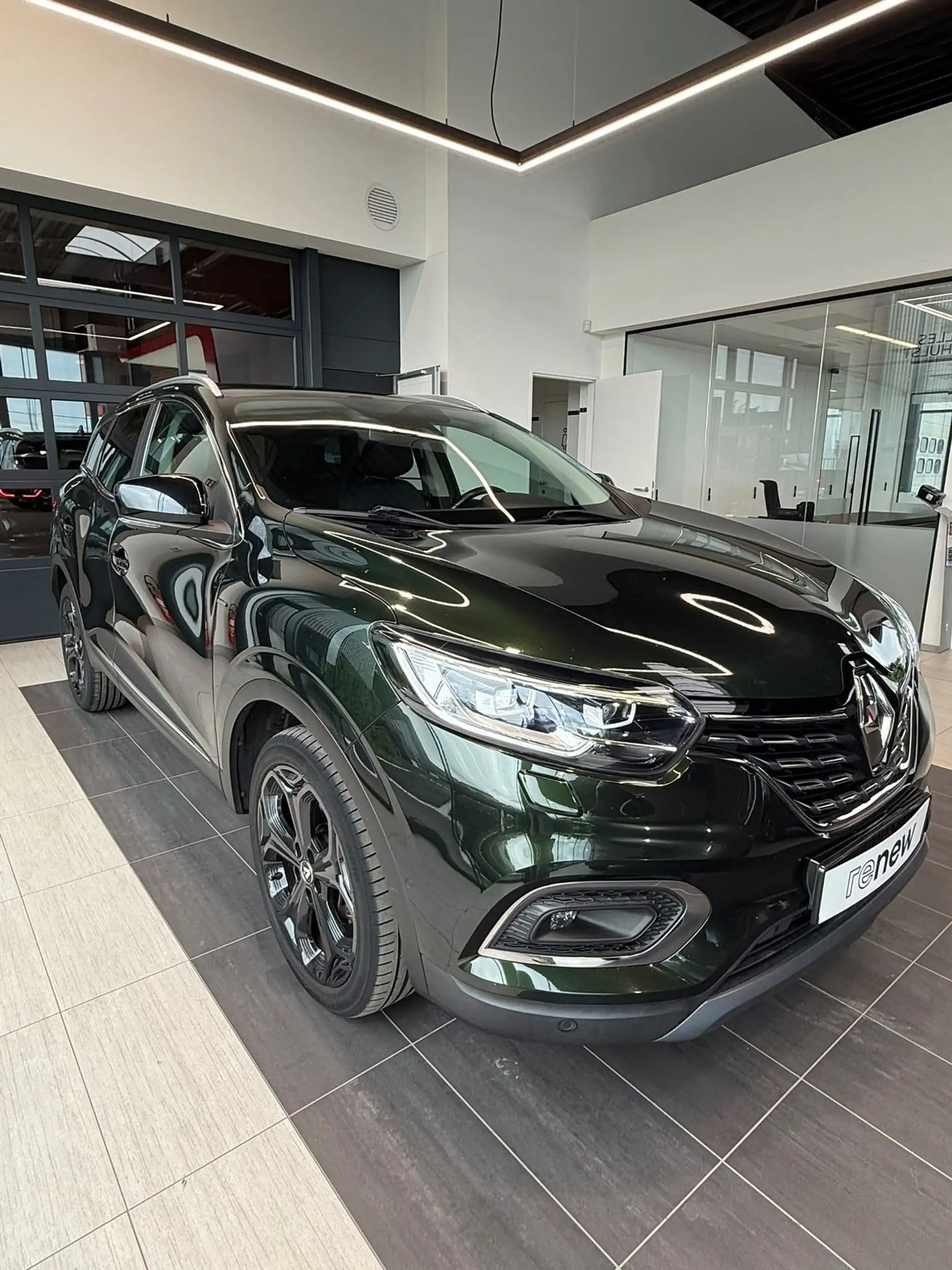 Renault Kadjar TCe 160 EDC GPF BLACK EDITION — photo 2