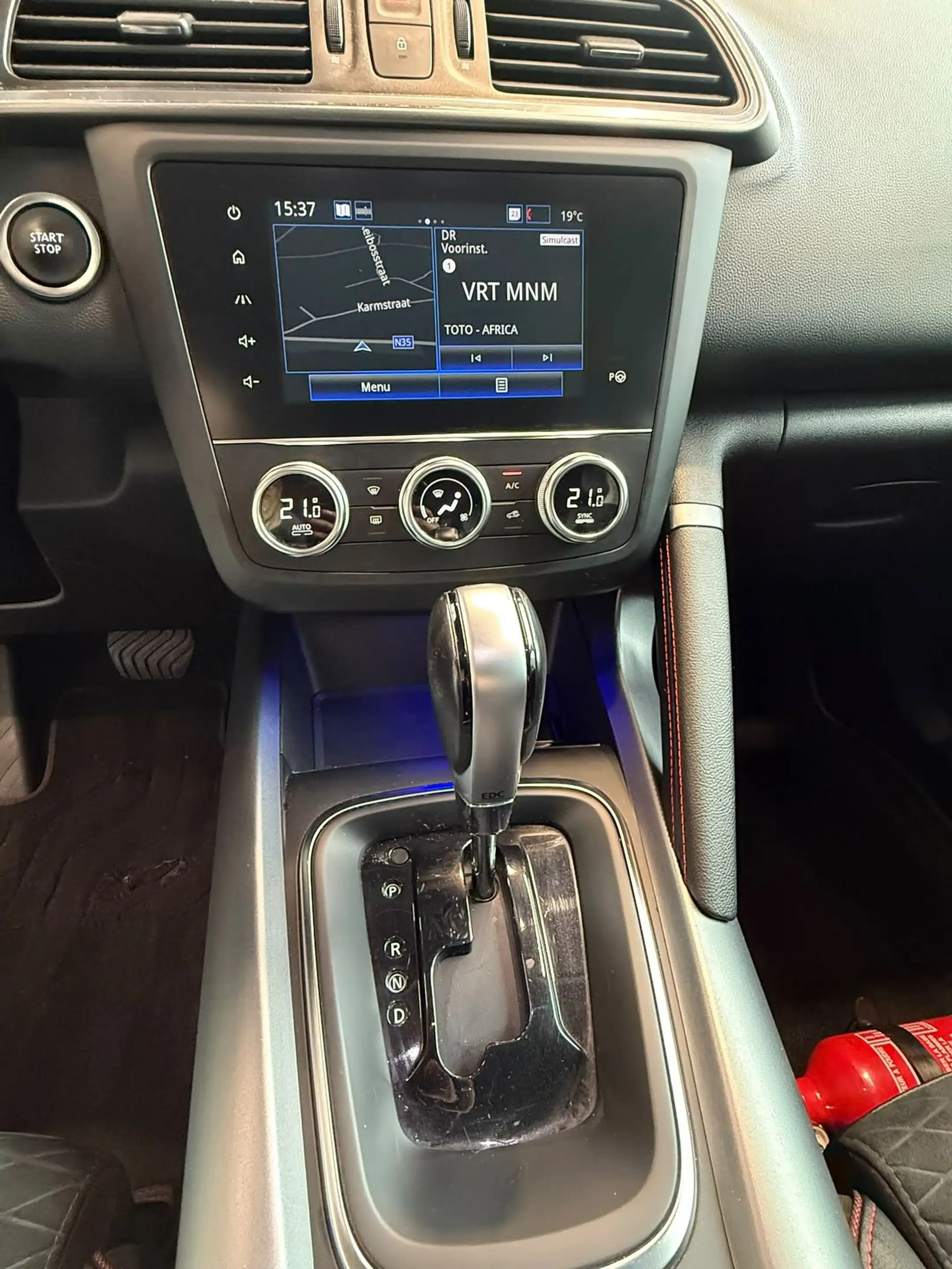 Renault Kadjar TCe 160 EDC GPF BLACK EDITION — photo 14