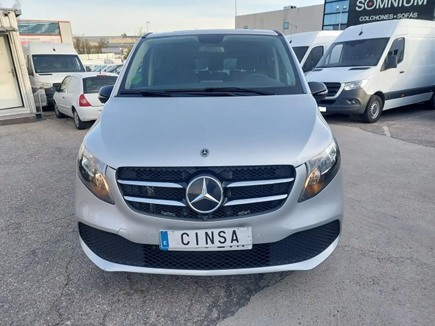 Mercedes-Benz V 300d Largo Gris - 2