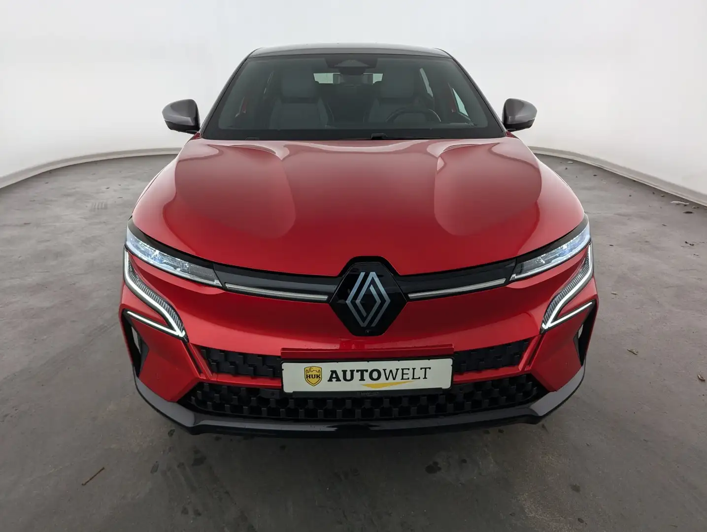 Renault Megane E-Tech Megane E-Tech EV60 220 Techno LED+NAVI+SHZ+360+ Šedá - 2