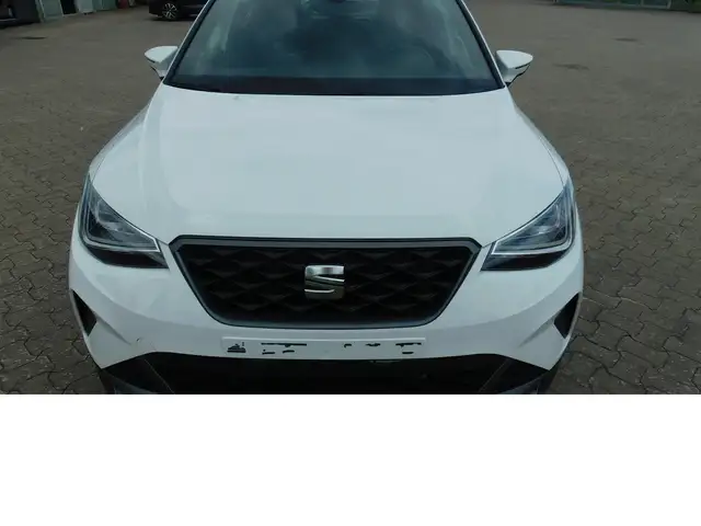 Seat Arona view 3