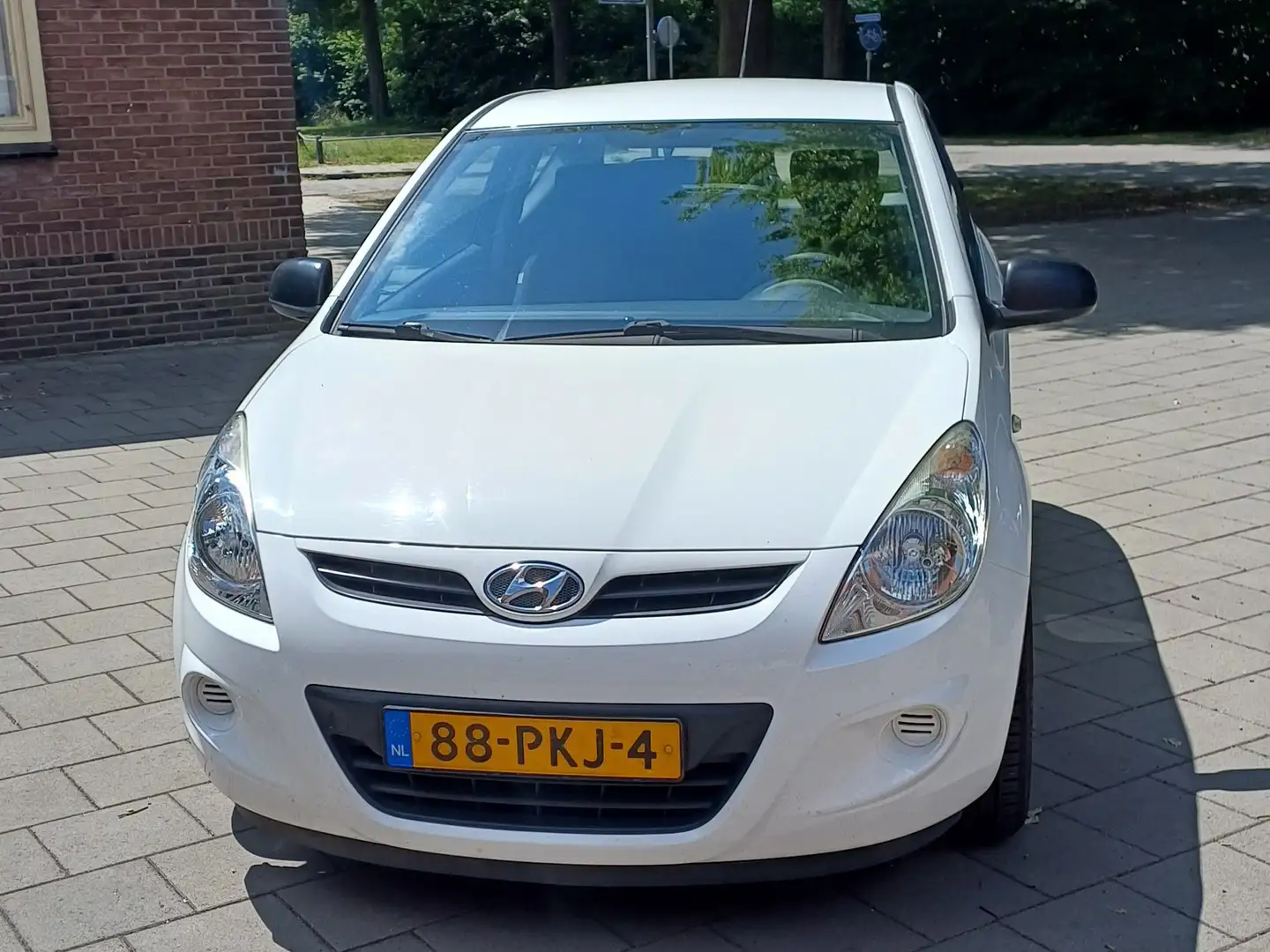 Hyundai i20 i20 1.2i i-Drive Biały - 1