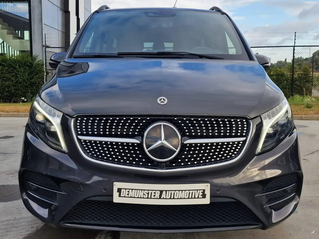 Mercedes-Benz V-Class LWB Trekhaak Carplay Zetelverwarming 2 X Elektronische Schuifdeur Passagierszetels uithaalbaar Achteruitrijspiegelcame, миниатюра 4