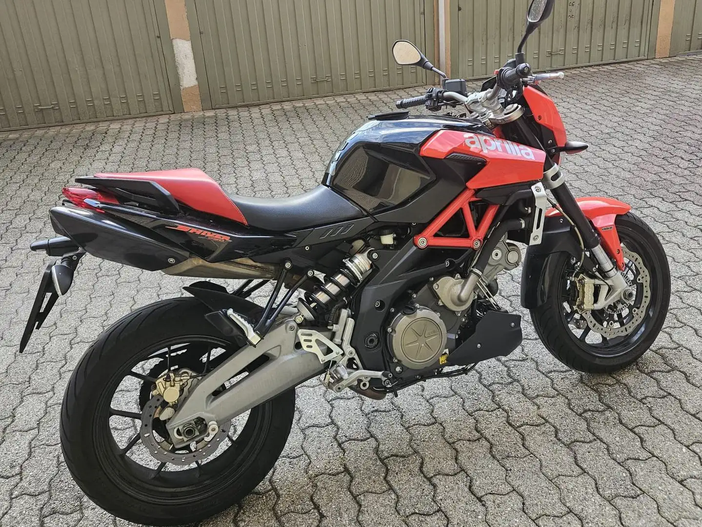 Aprilia Shiver 750 abs Negro - 2