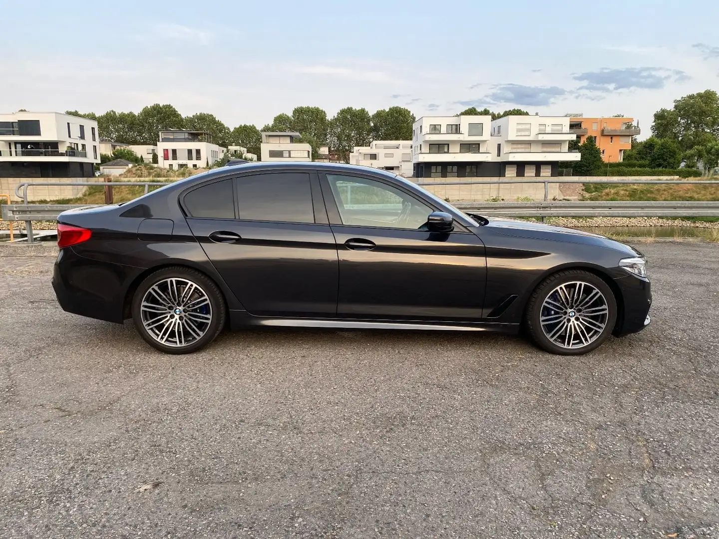 BMW 540 d //M Sport Paket //Limo //TOP ZUSTAND Szary - 1