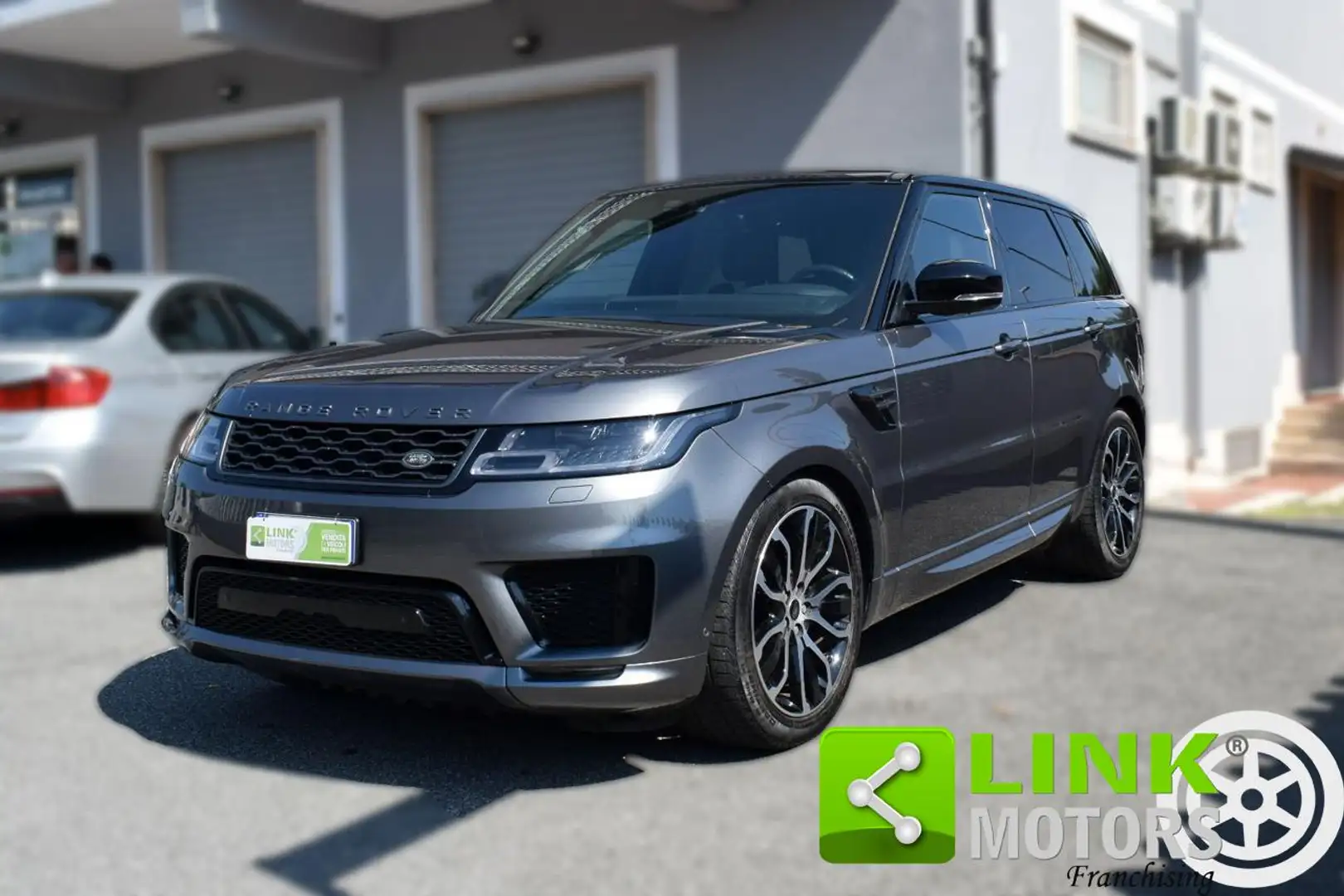 Land Rover Range Rover Sport 3.0 sdV6 HSE Dynamic 306cv  Veicolo Finanziabile Grigio - 1