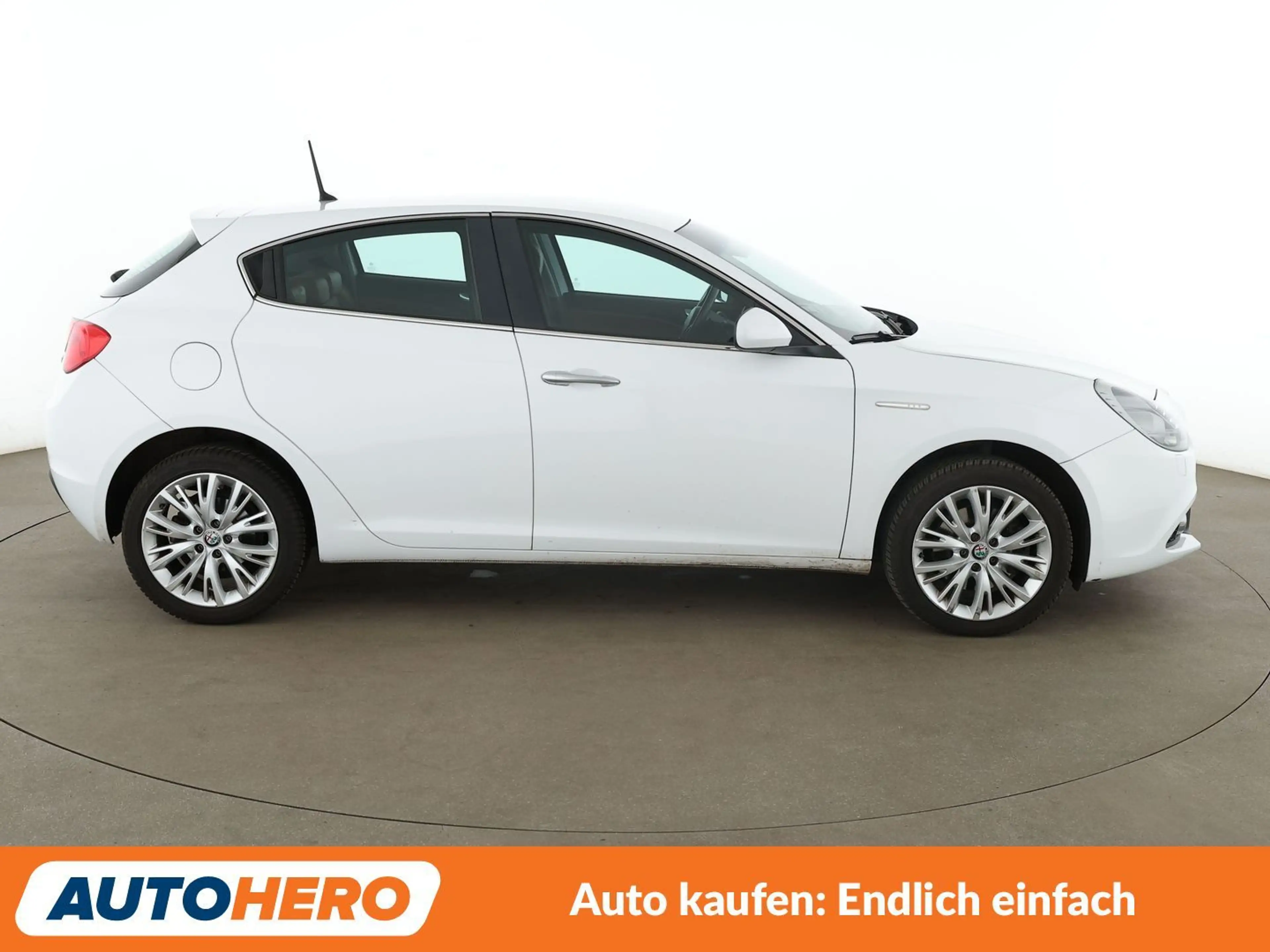 Alfa Romeo Giulietta 1.4 Turbo Super Aut.*TEMPO*PDC*SHZ*KLIMA*GARANTIE* — photo 7