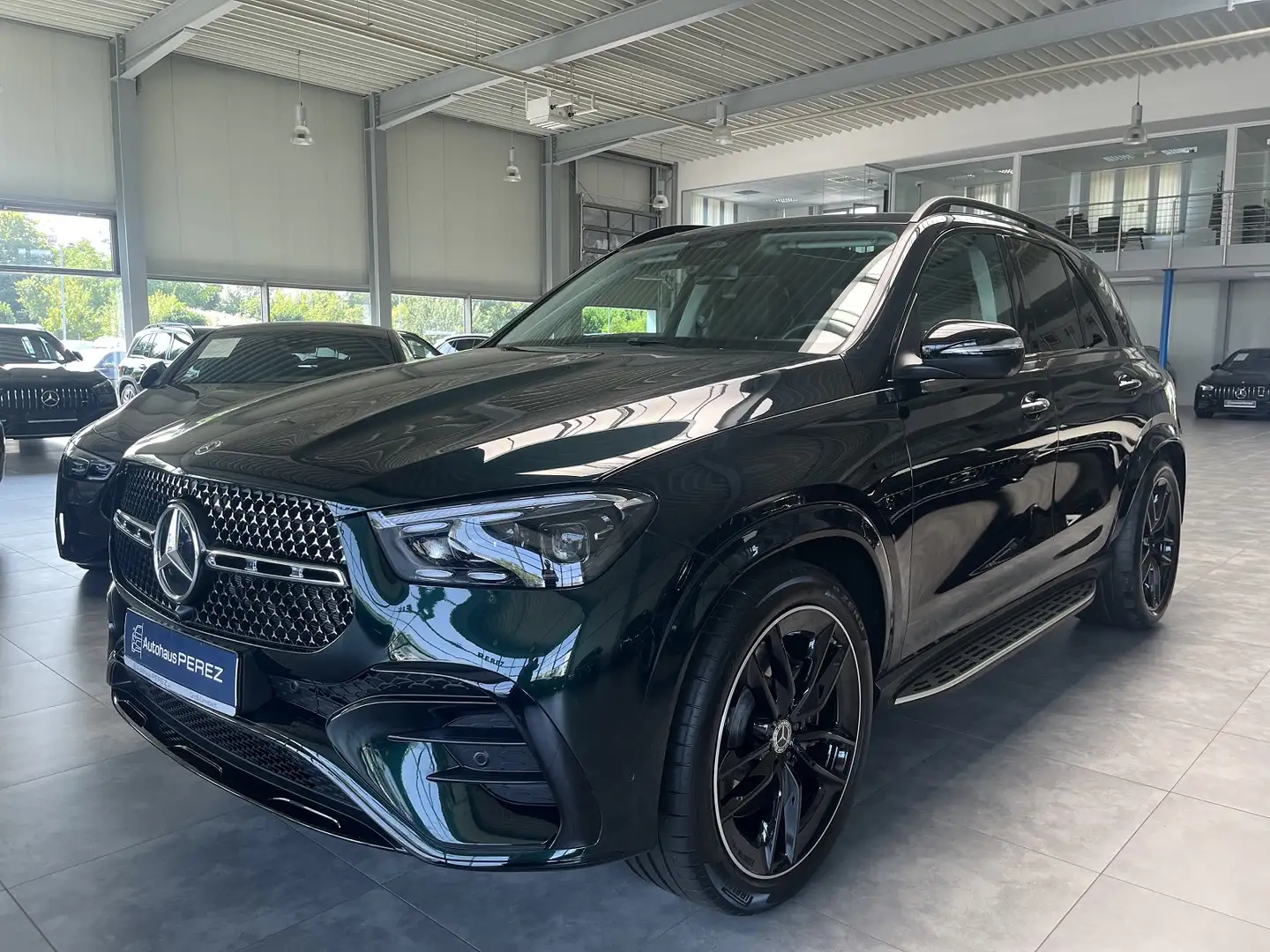 Mercedes-Benz GLE 580 4M AMG PREMIUM PLUS DISTRONIC-MEMORY-DAB Groen - 2