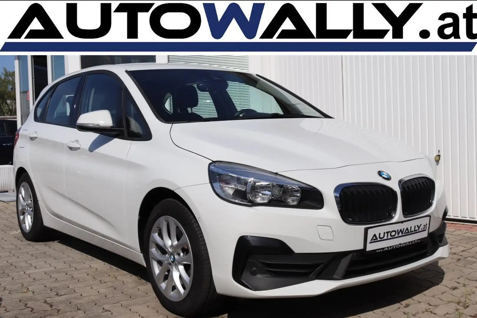 BMW 225 xe PHEV iPerf. Active Tourer Advantage Aut. Bianco - 1