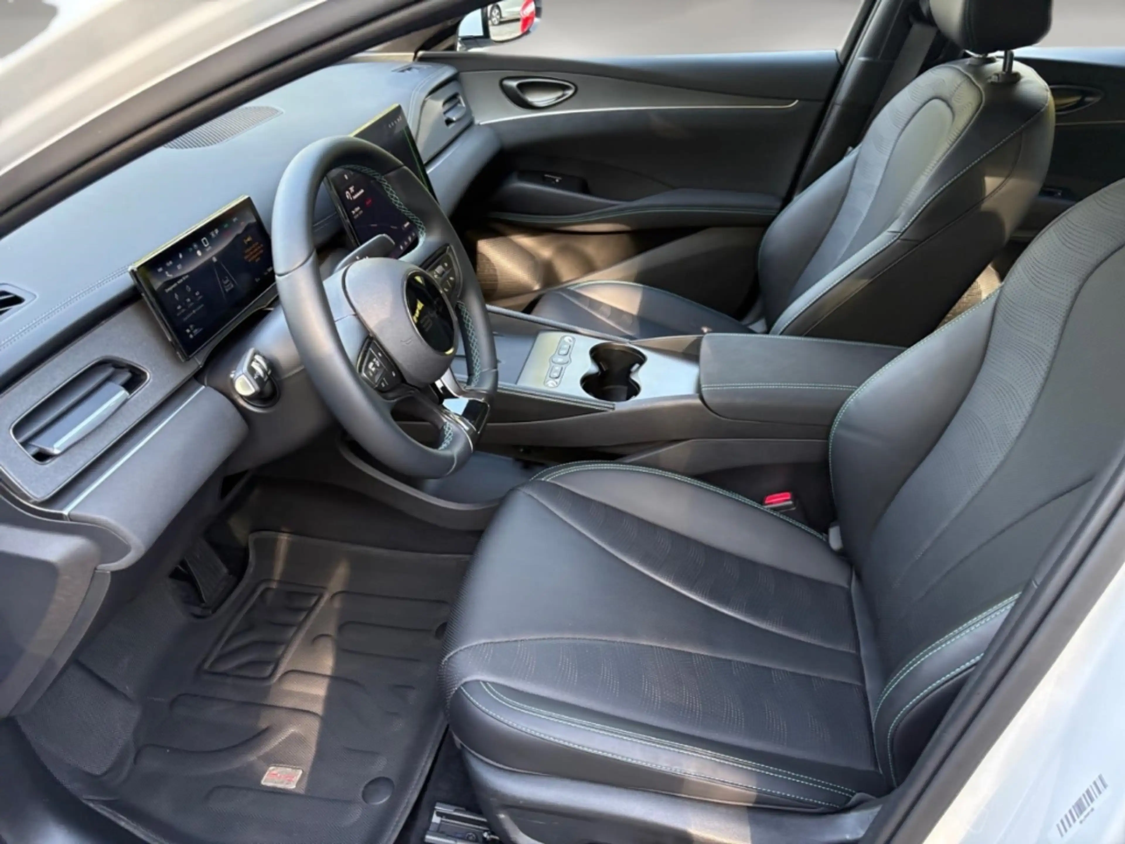 BYD Seal 1.5 PHEV 135 kW 6 Touring DM-i Boost ''PPv&h+RFK+L — photo 8