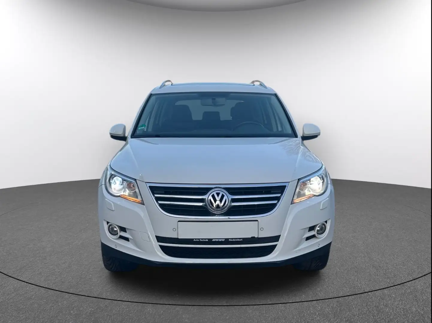 Volkswagen Tiguan Sport & Style 4Motion / KAMERA / Wit - 2