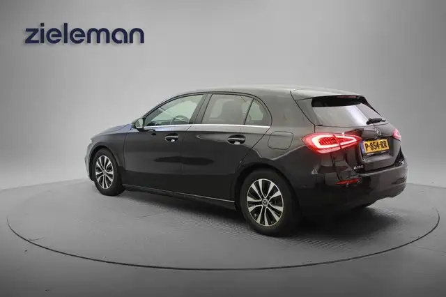 Mercedes-Benz A-Class view 3