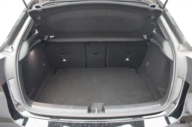 Mercedes-Benz A-Class view 11