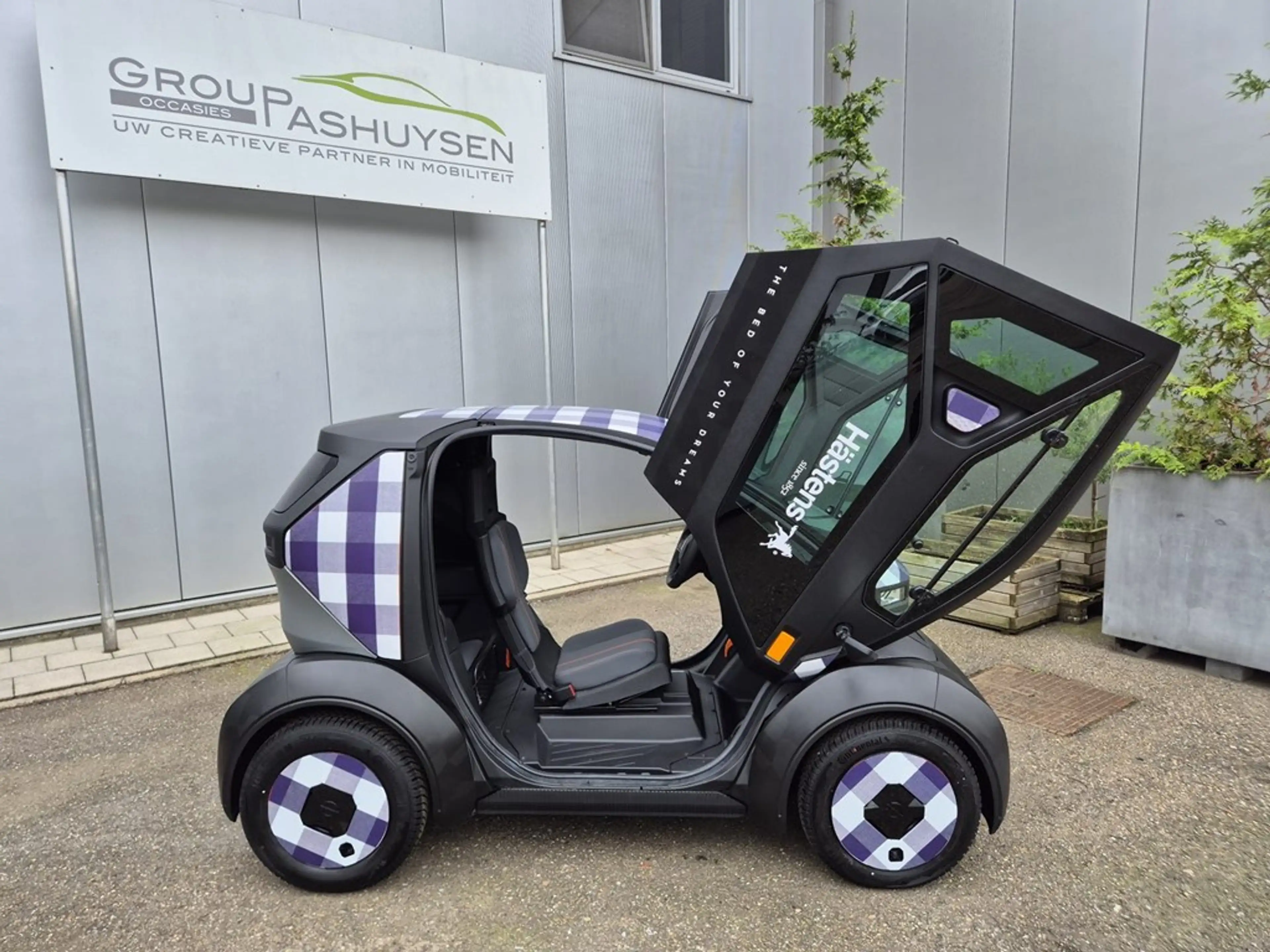 Renault Twizy Mobilize Duo Evolution 80 — photo 11