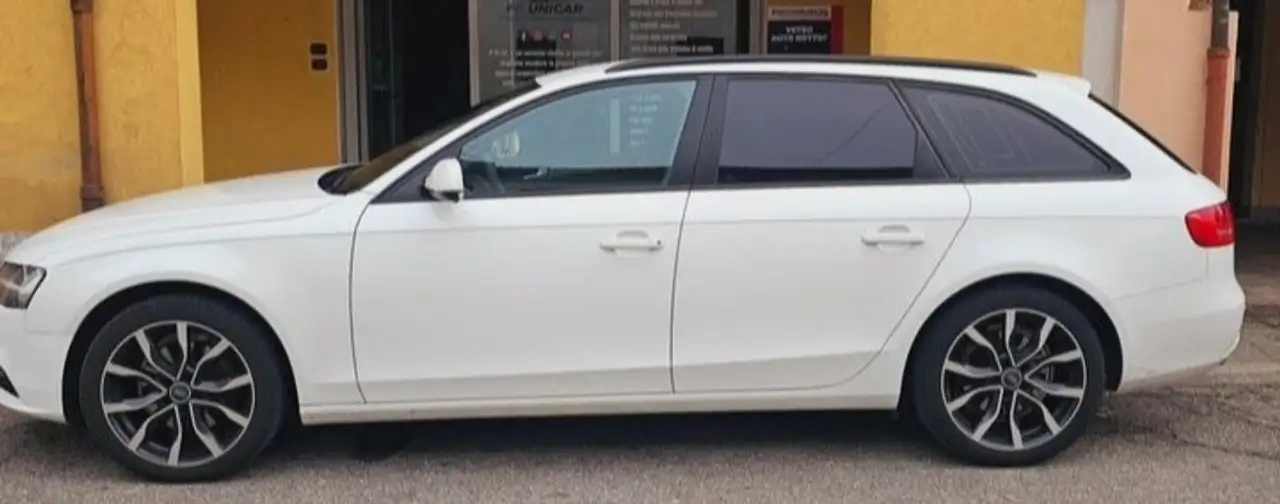 Audi A4 Avant 1.9 tdi 110cv auto, foto 1