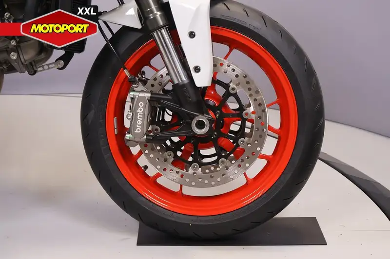 Ducati MONSTER - foto 7