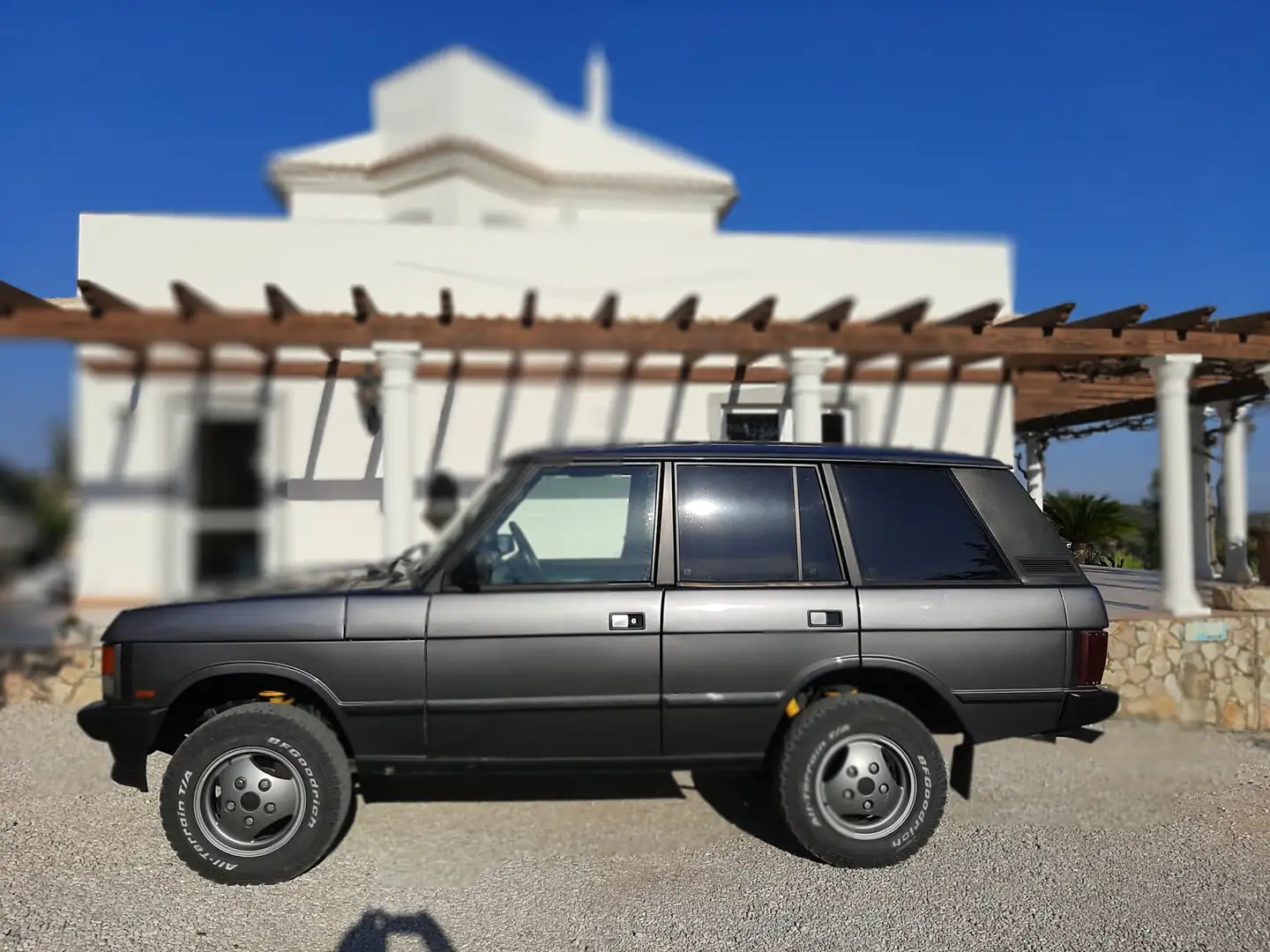 Land Rover Range Rover Classic, Restauriert Gris - 1