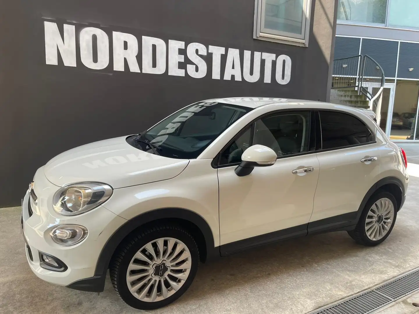 Fiat 500X 1.6Mjt Lounge 120CV Unico Prop - Pronta consegna Bianco - 1