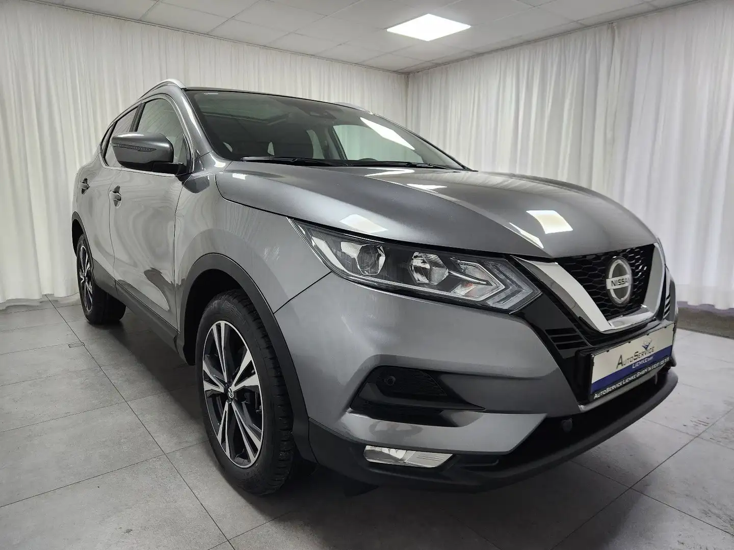 Nissan Qashqai N-Way 140PS NAVI SHZ TEL KAM Grau - 1