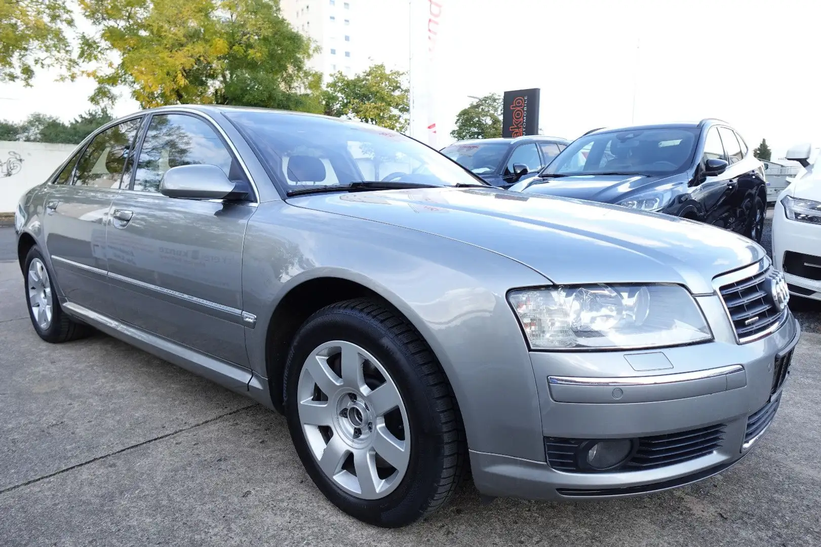Audi A8 4.0 TDI quattro+LEDER+VOLL+SEHR GUTER ZUSTAND Grau - 1