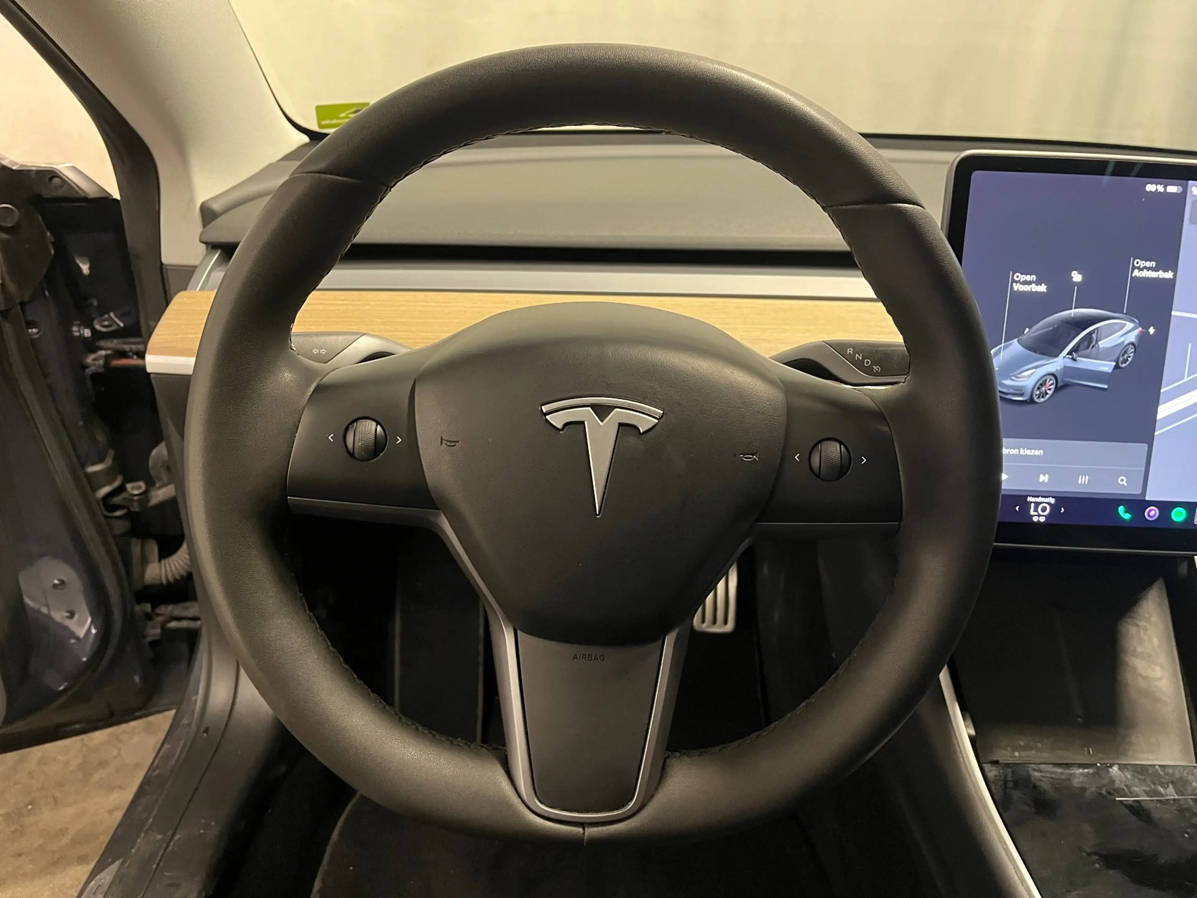 Tesla Model 3 Performance AWD 75 kWh -Rechtsvoor schade, Rondom — photo 13
