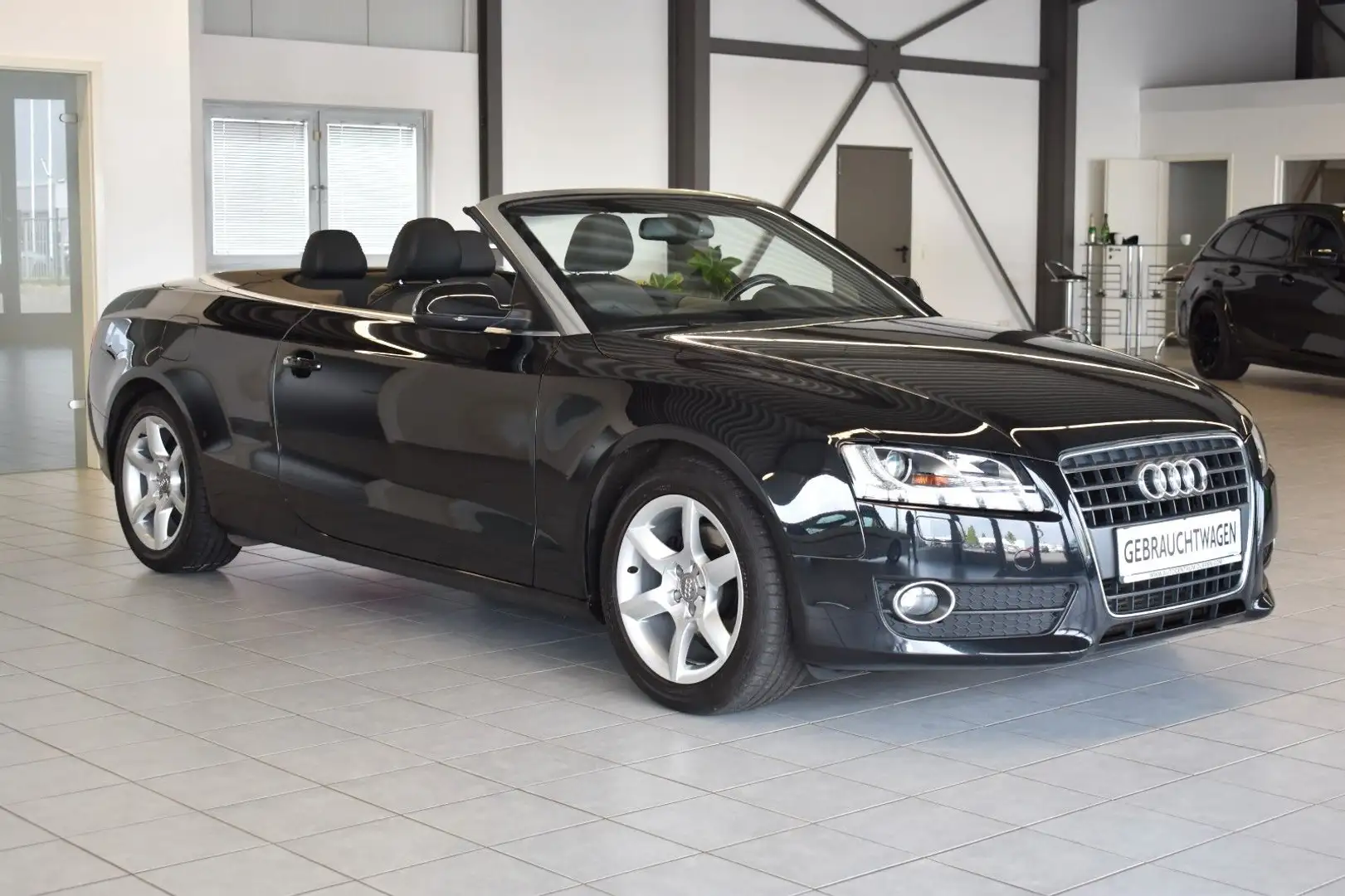 Audi A5 Cabriolet 2.0 TFSI AUT./XENON/NAVI/LEDER/SHZ Noir - 1