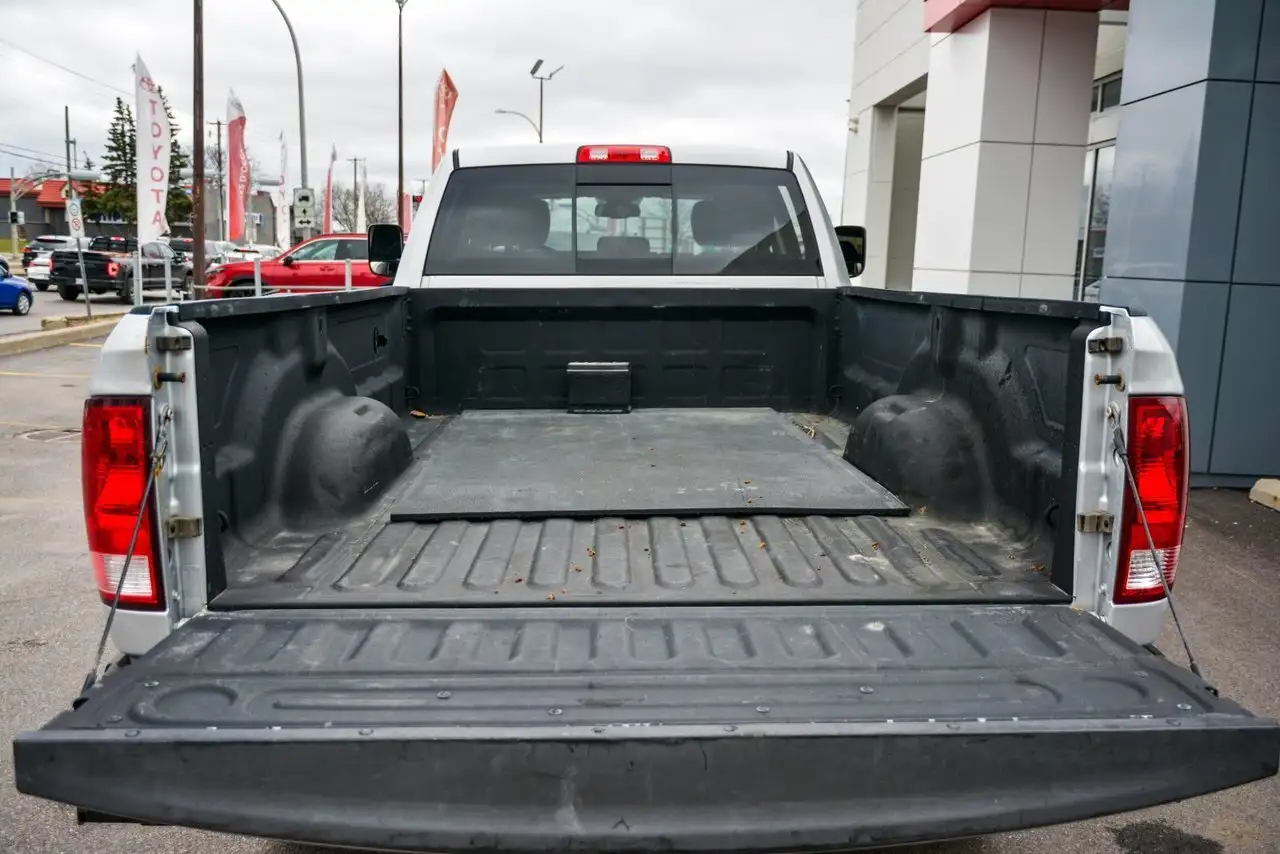 RAM 3500 снимка RAM 3500