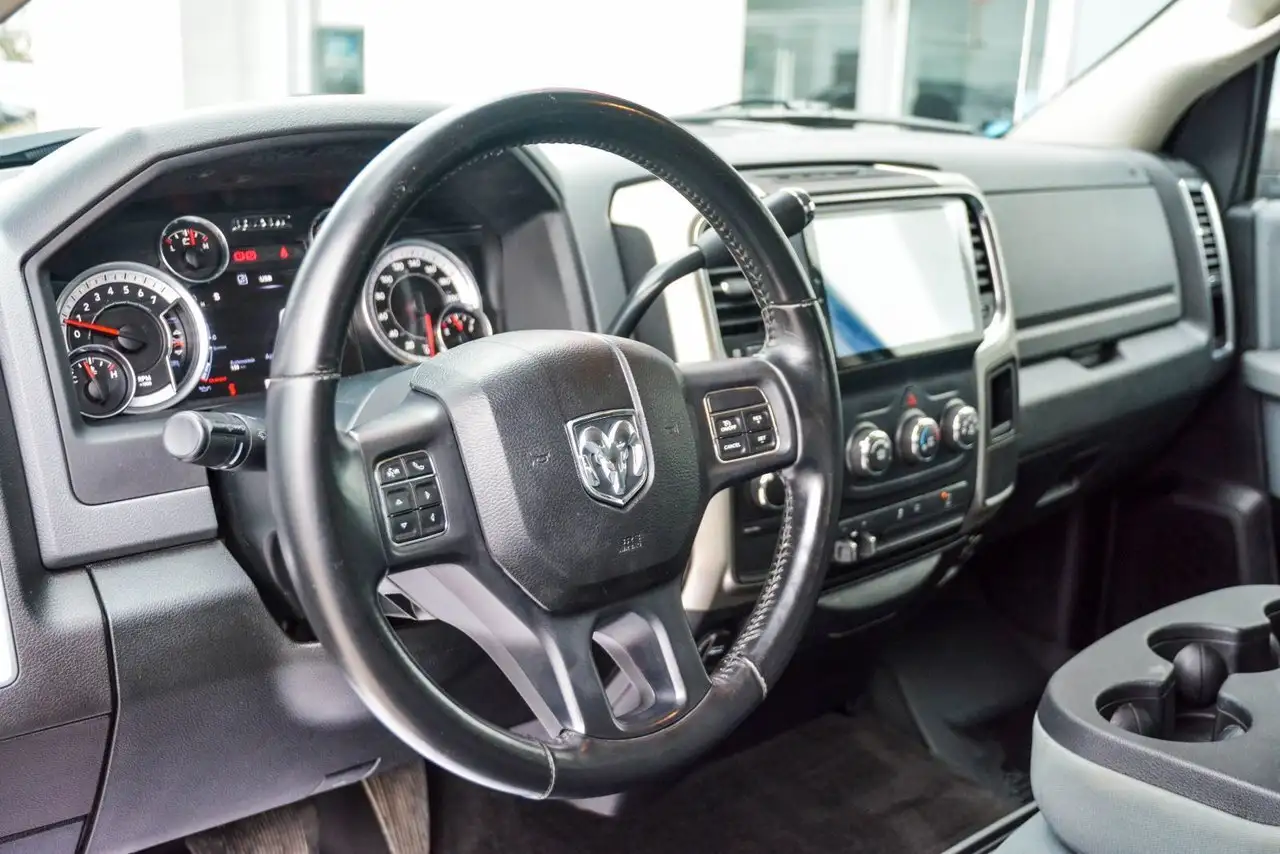 RAM 3500 снимка RAM 3500