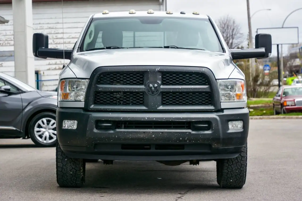 RAM 3500 снимка RAM 3500