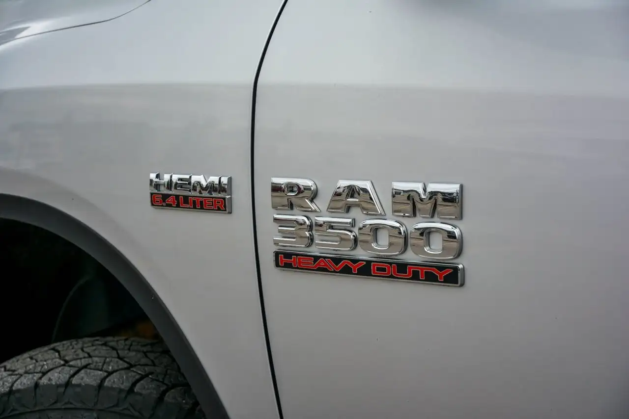 RAM 3500 снимка RAM 3500