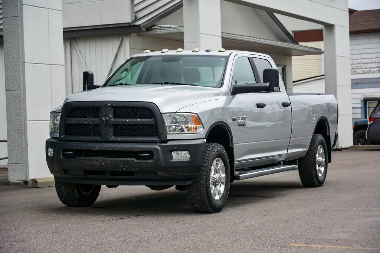 RAM 3500 снимка RAM 3500