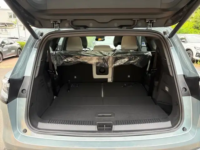 Renault Espace view 12