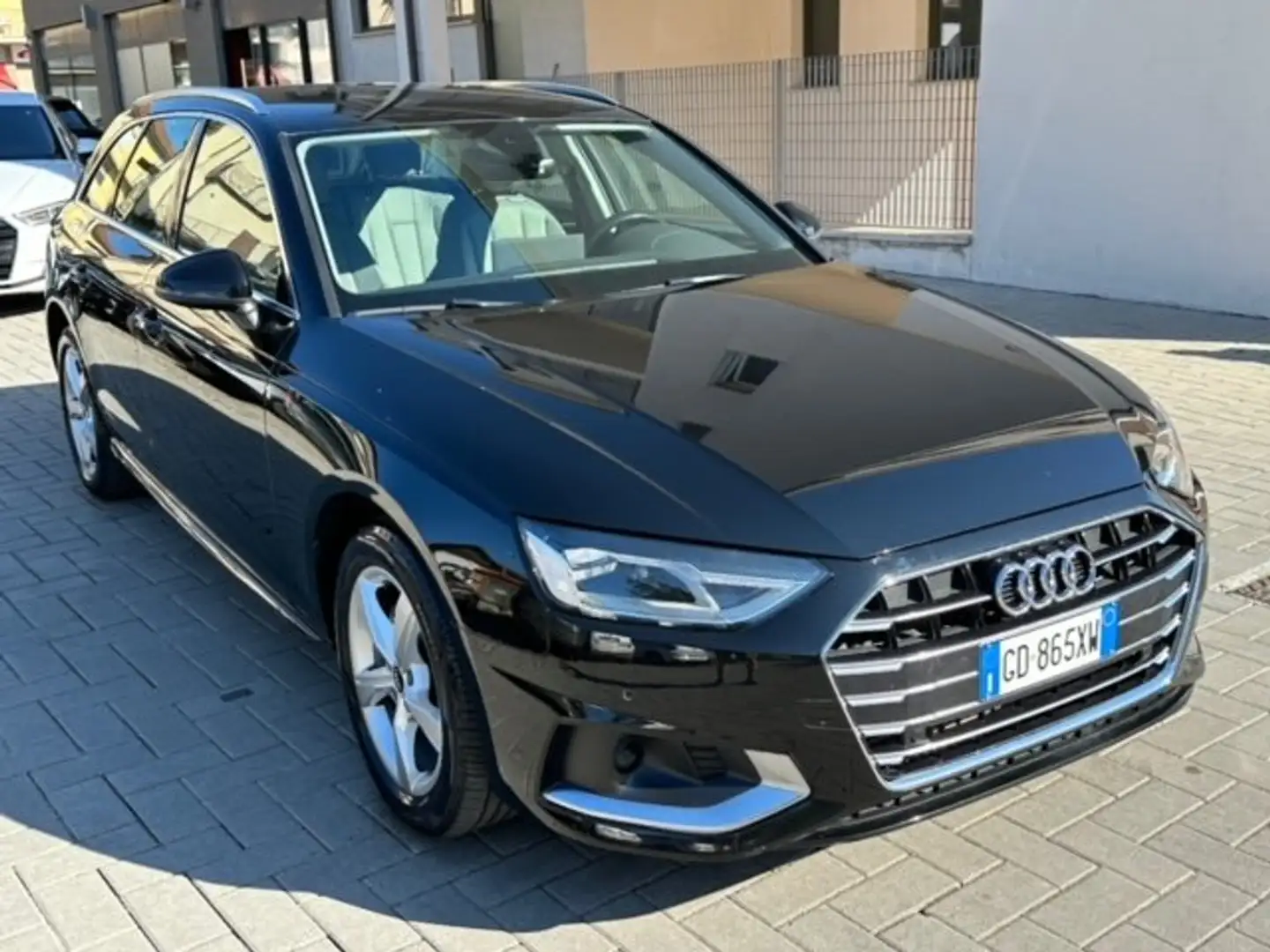 Audi A4 A4 Avant 40 2.0g-tron Bus.Advanced 170cv s-tronic Nero - 1