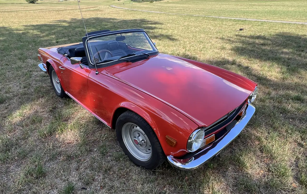 Triumph TR6 PI, foto 3