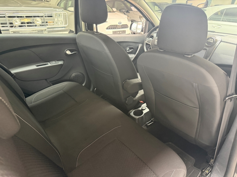 Dacia Sandero II Comfort 1.0 SCe 75 Scheckheft — photo 15