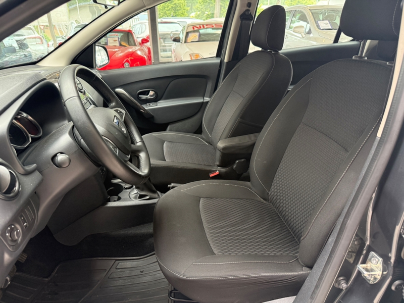 Dacia Sandero II Comfort 1.0 SCe 75 Scheckheft — photo 12
