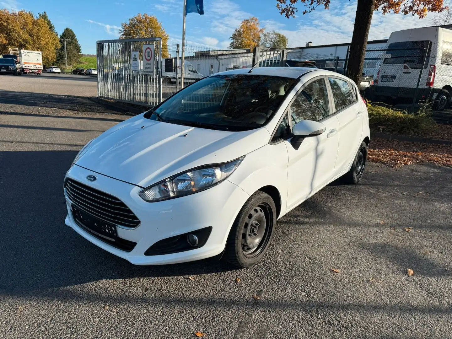Ford Fiesta Sync Edition*Turbo Defekt* Weiß - 2