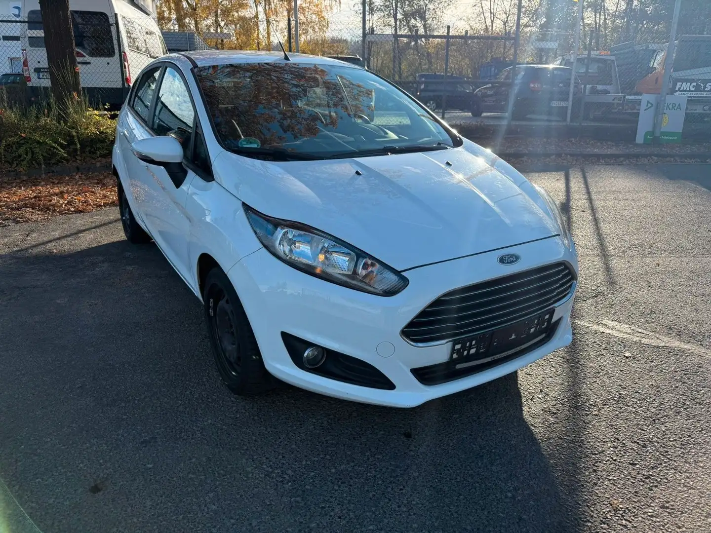 Ford Fiesta Sync Edition*Turbo Defekt* Weiß - 1