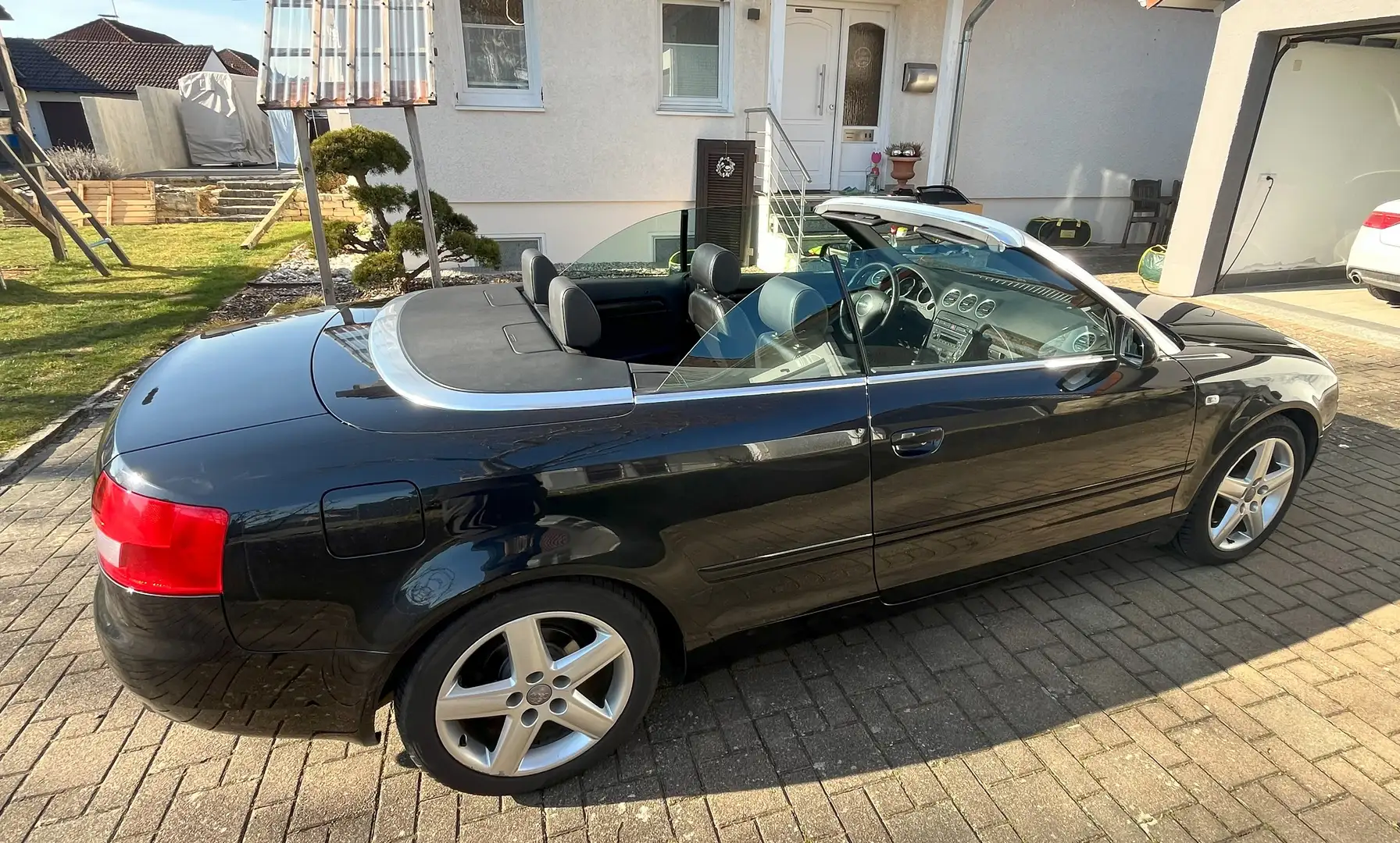 Audi A4 A4+Cabriolet+2.4+6 Zylinder+techn. und opt. TOP - 2