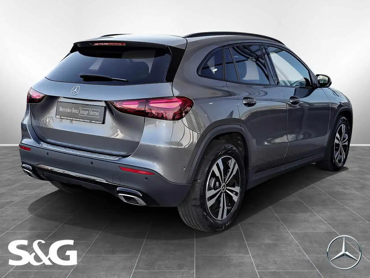 Mercedes-Benz GLA 180 Progressive AHK+NIGHT+18"+LEDER SAGEGREY 2