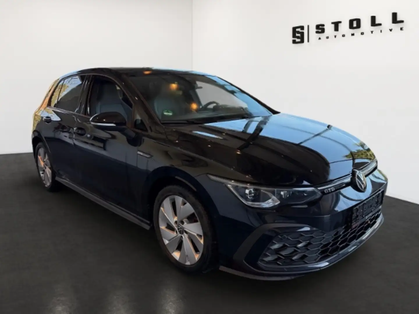 Volkswagen Golf VIII 2.0 TDI GTD Pano+19+Keyless+DCC+++ Schwarz - 2