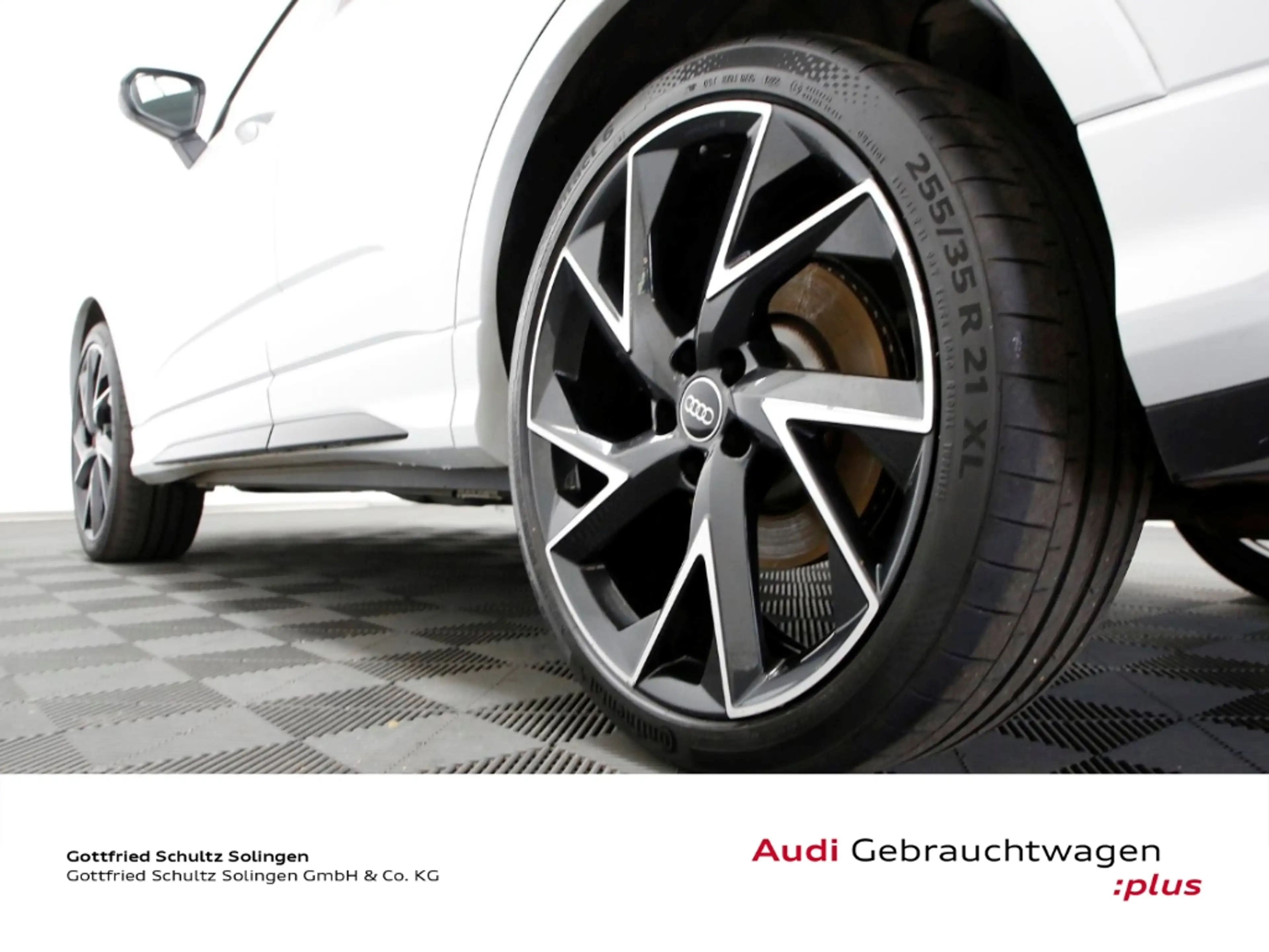 Audi RS Q3 Sportback 2.5 TFSI quattro — photo 7