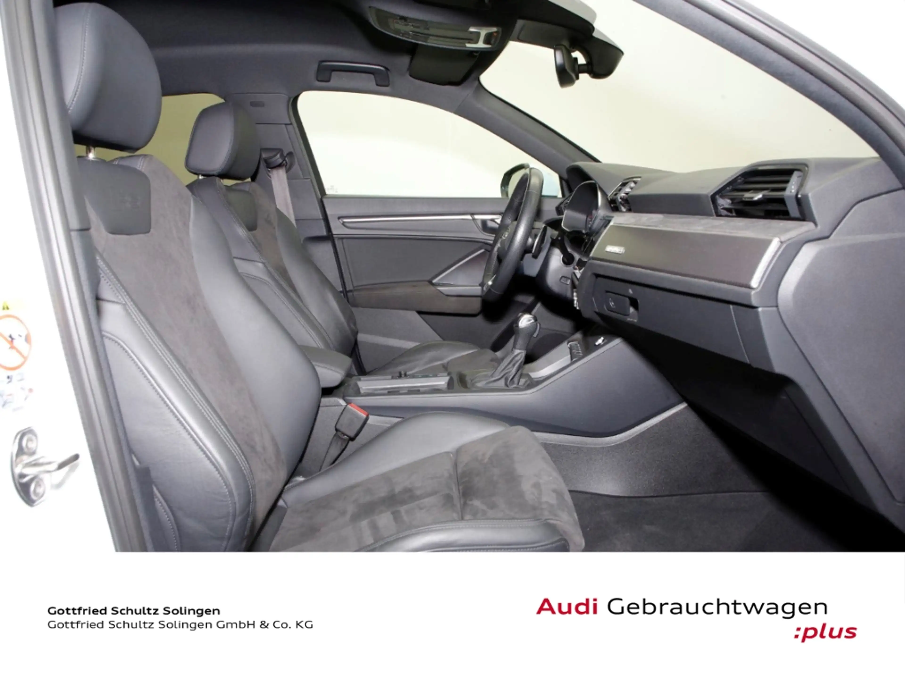Audi RS Q3 Sportback 2.5 TFSI quattro — photo 9