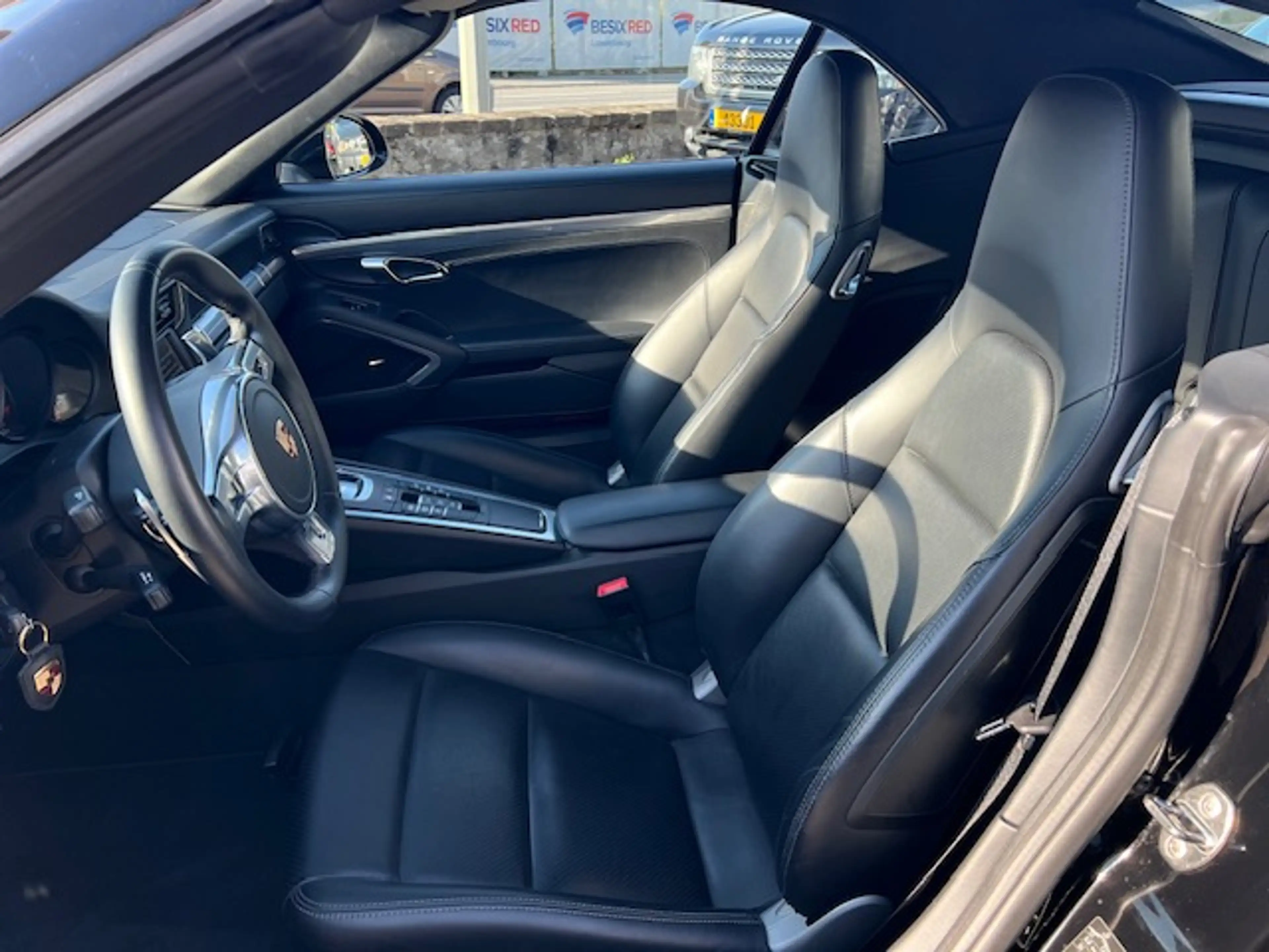 Porsche 991 911 Carrera 4 Cabriolet PDK — photo 6
