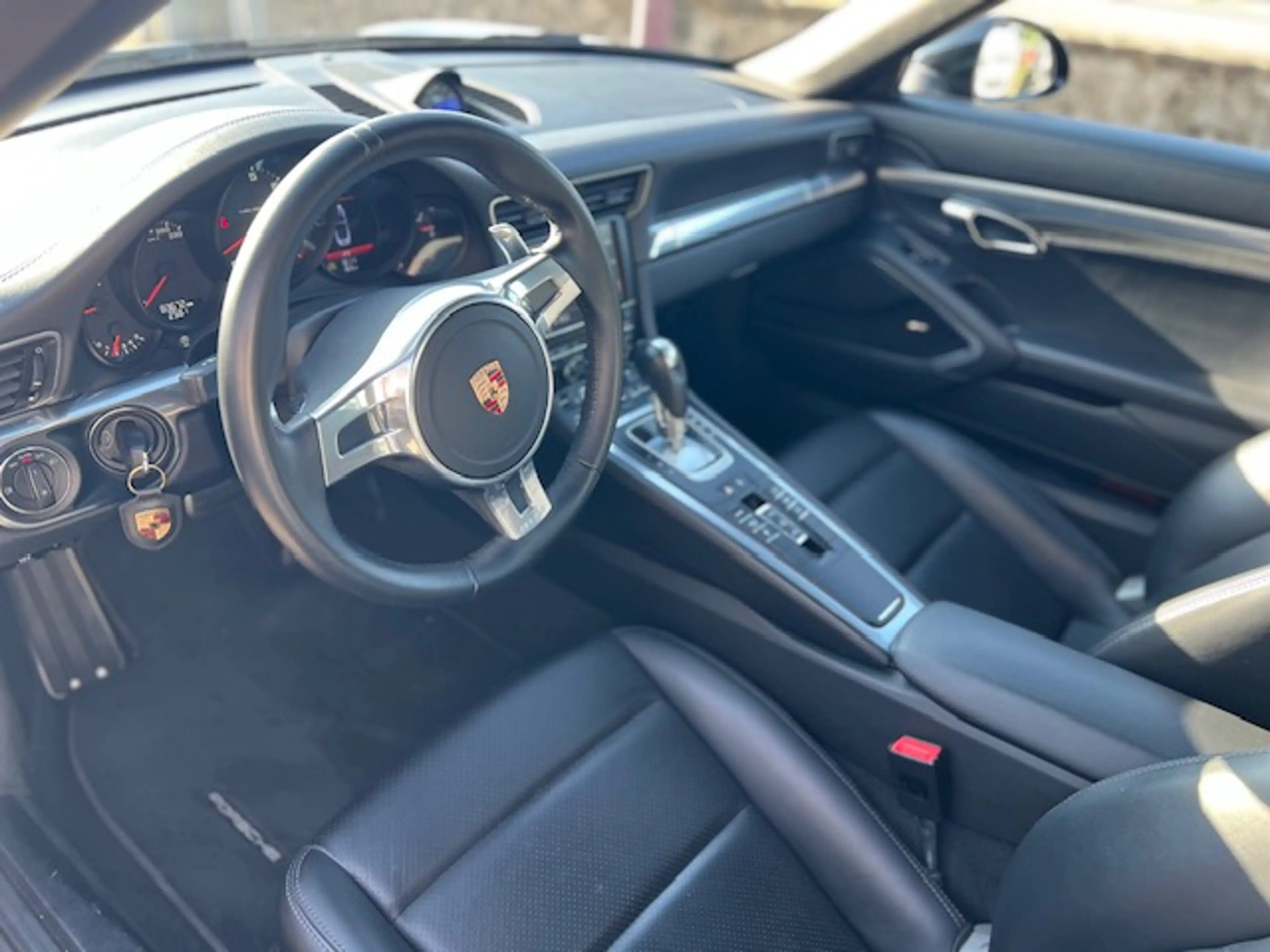 Porsche 991 911 Carrera 4 Cabriolet PDK — photo 4