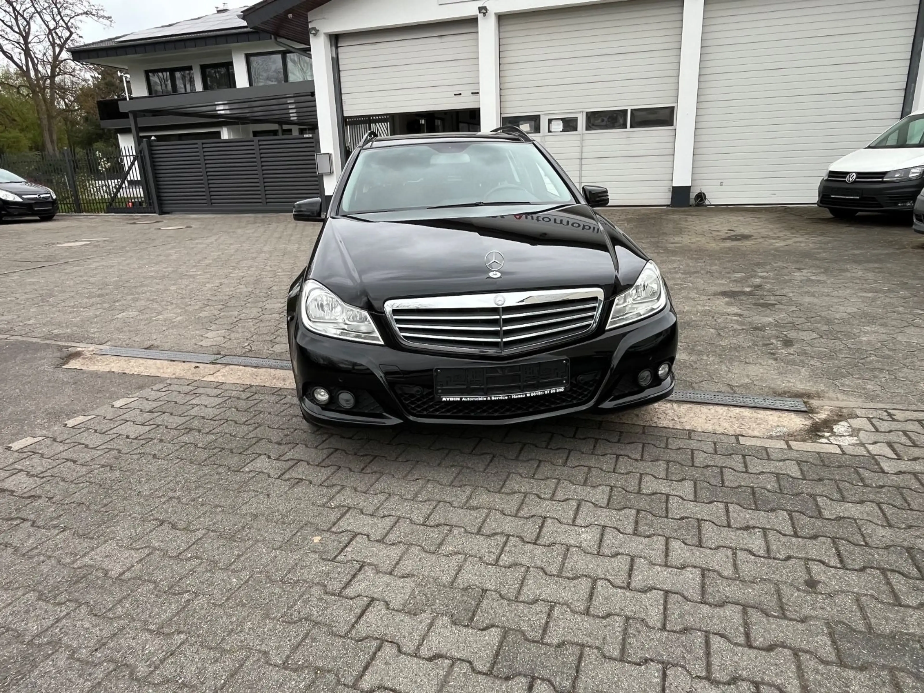 Mercedes-Benz C 250 T-Modell C 250 CGI BlueEfficiency.GEPFLEGT — photo 3