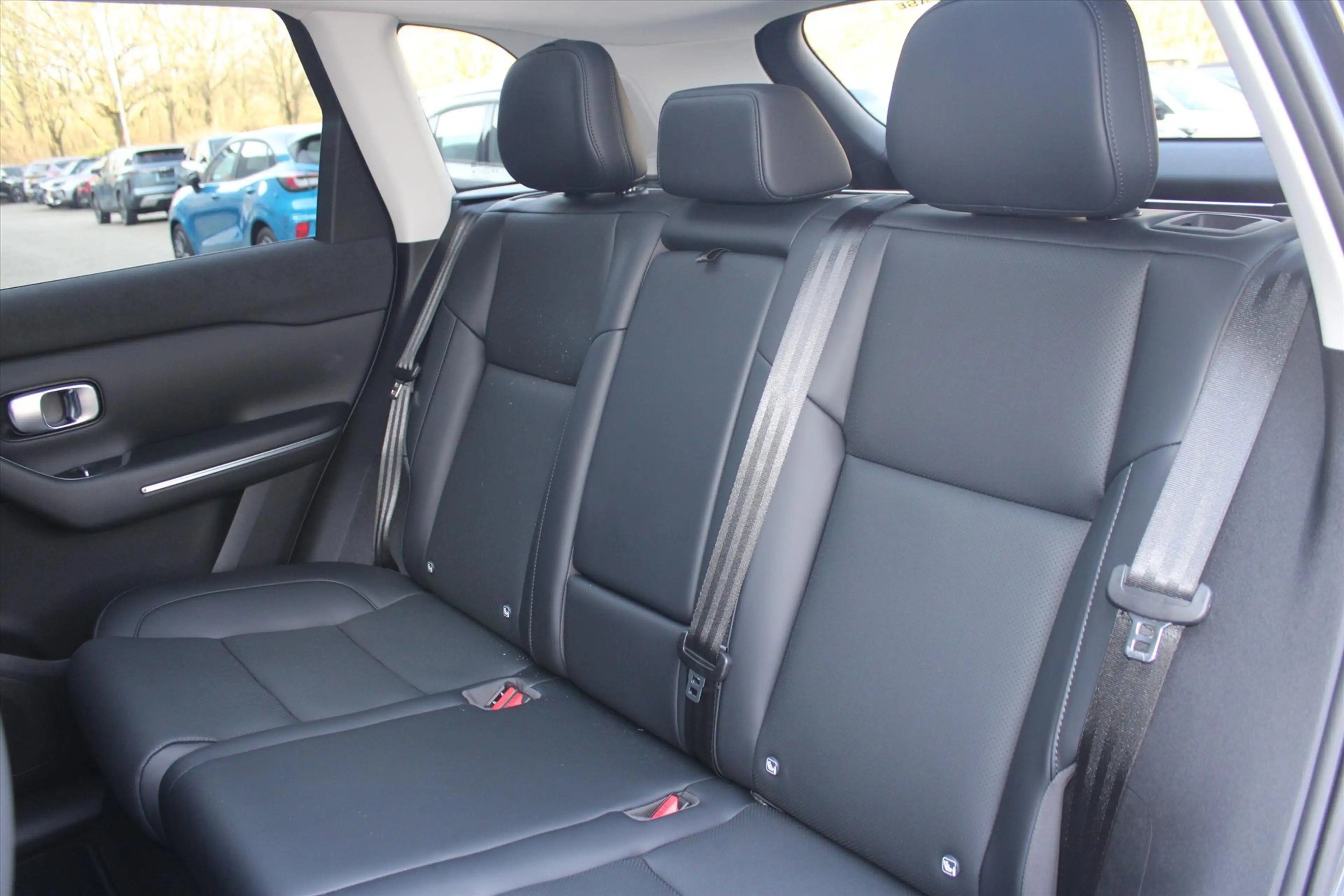 Leapmotor C10 EV ProMax 81,9 kWh 300pk Design | Leder | Long ran — photo 11