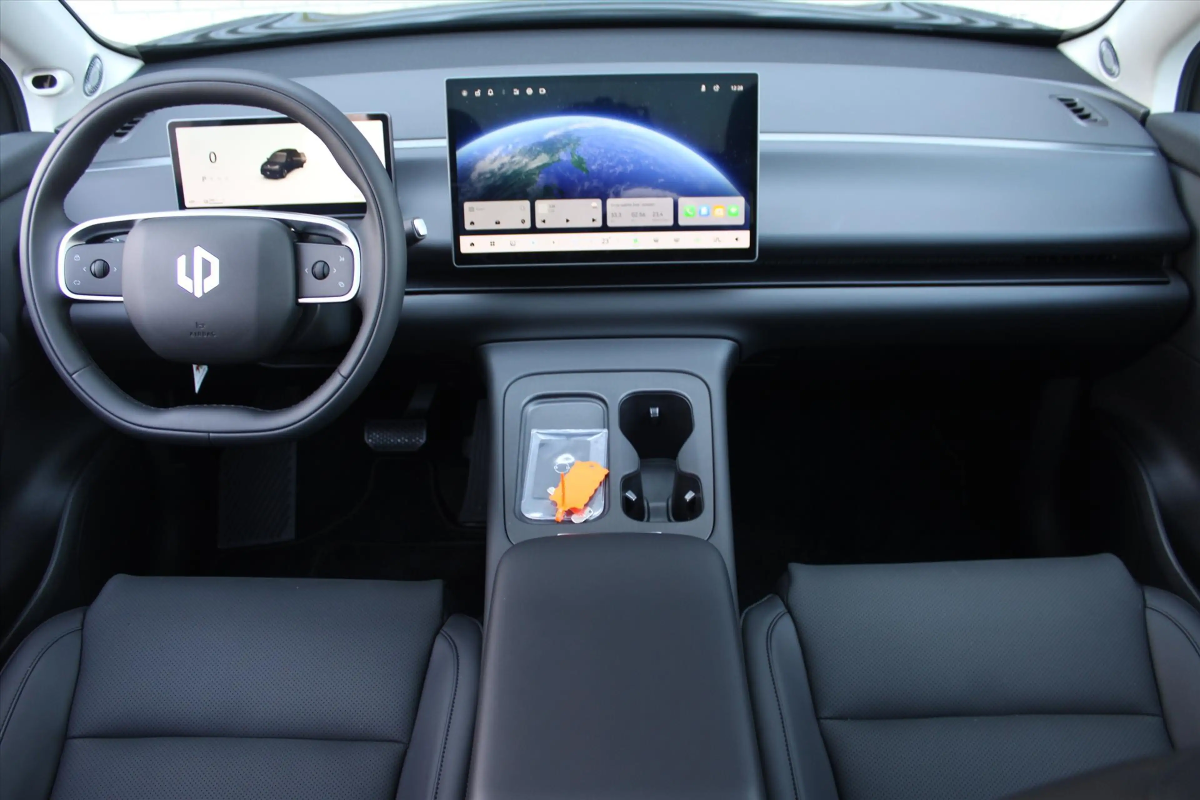 Leapmotor C10 EV ProMax 81,9 kWh 300pk Design | Leder | Long ran — photo 13