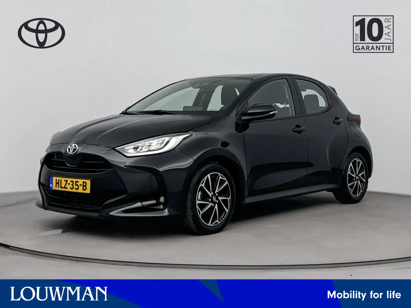 Toyota Yaris 1.5 Hybrid 115 First Edition Limited Zwart - 1
