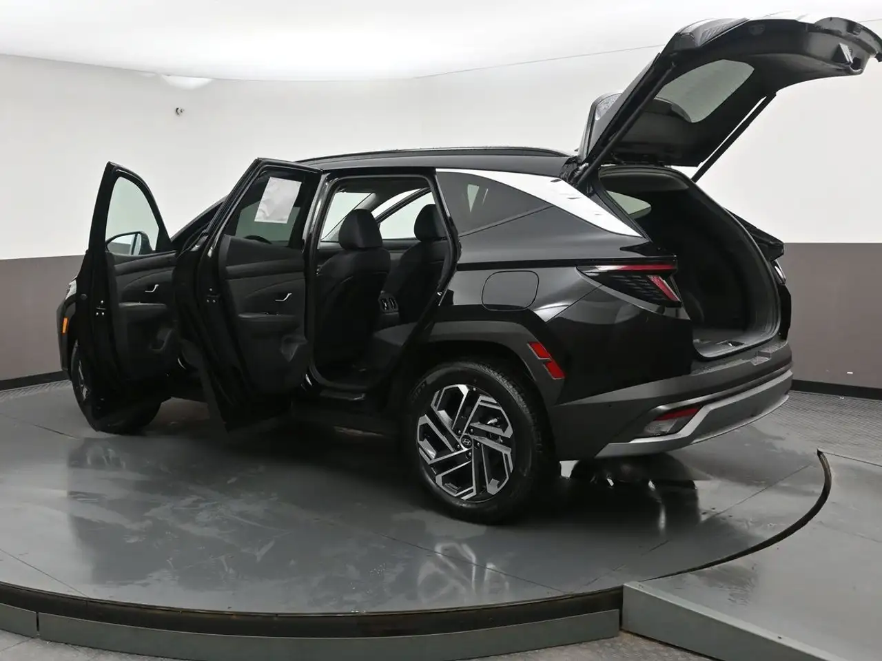 Hyundai TUCSON снимка Hyundai TUCSON